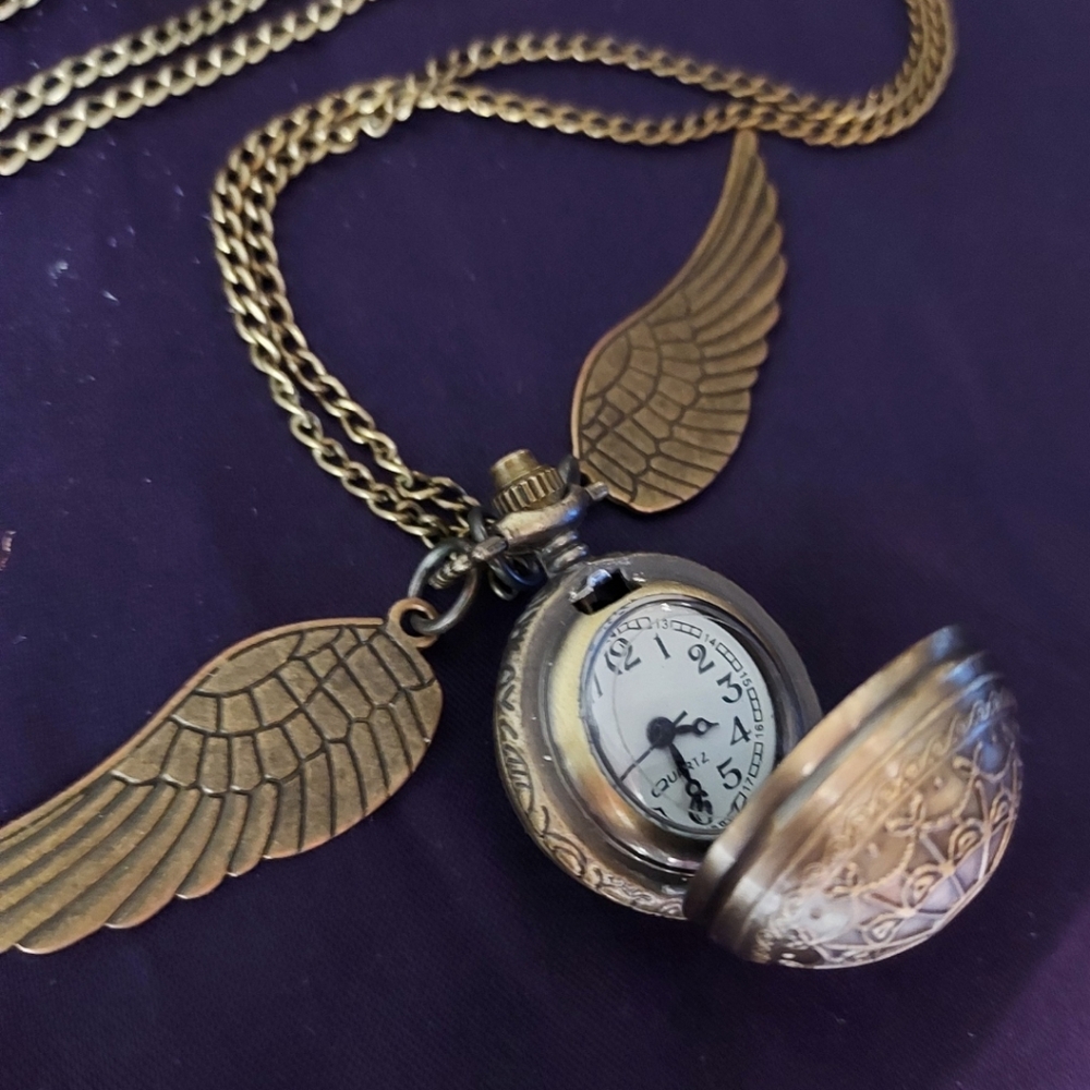 NEW Harry Potter Golden Snitch analog Watch locket Necklace gold